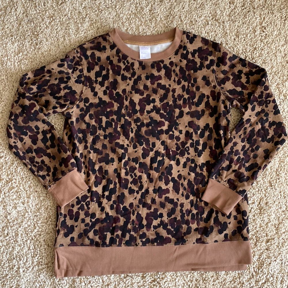 Animal print crew neck sweatshirt